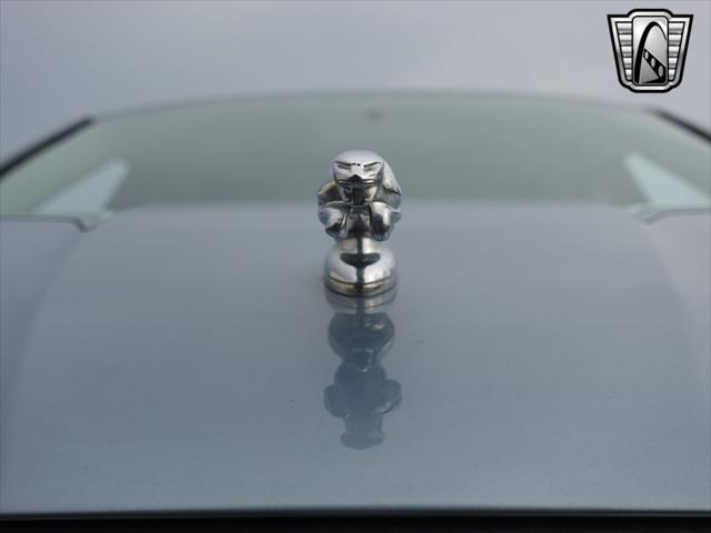 Photo of 2002 Blue Jaguar X-Type