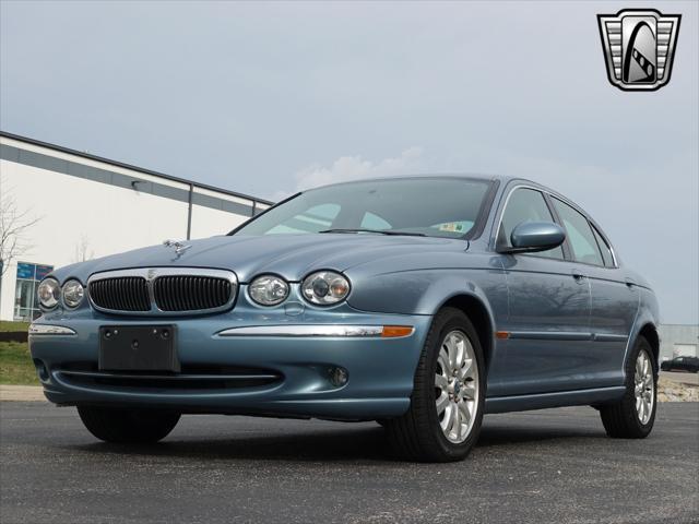 Photo of 2002 Blue Jaguar X-Type