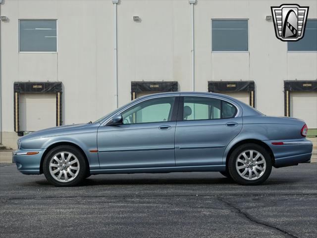 Photo of 2002 Blue Jaguar X-Type