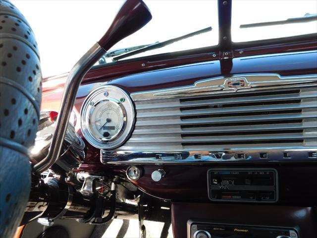 Photo of 1948 Turquois Chevrolet Stylemaster
