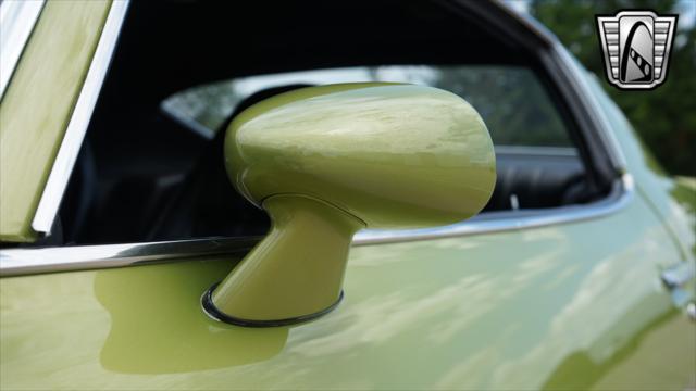 Photo of 1971 Lime Chevrolet Camaro