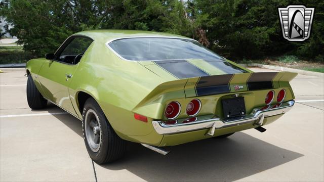 Photo of 1971 Lime Chevrolet Camaro