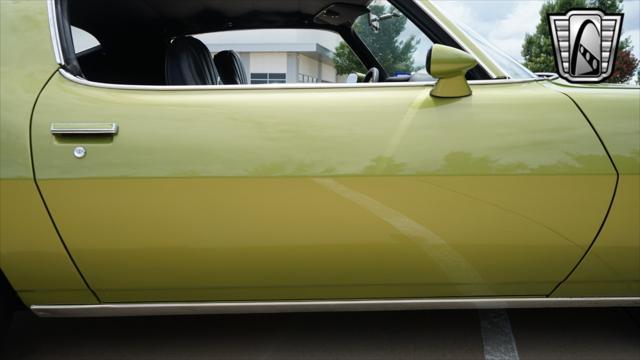 Photo of 1971 Lime Chevrolet Camaro