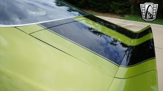 Photo of 1971 Lime Chevrolet Camaro