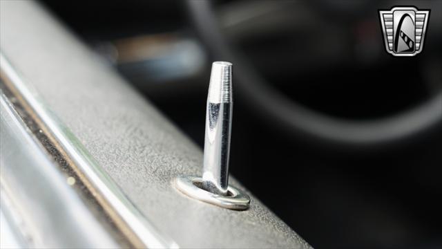 Photo of 1971 Lime Chevrolet Camaro