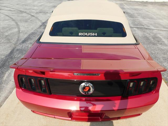 Photo of 2005 Red Ford Mustang