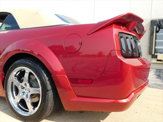 Photo of 2005 Red Ford Mustang