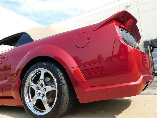 Photo of 2005 Red Ford Mustang