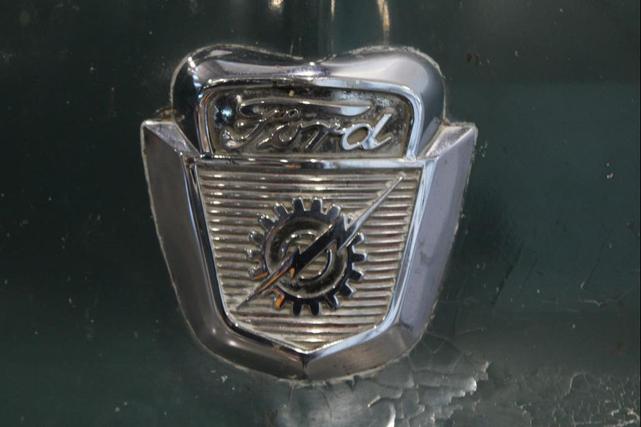 Photo of 1954 Meadow Green Ford F100