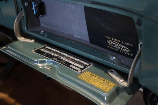 Photo of 1954 Meadow Green Ford F100