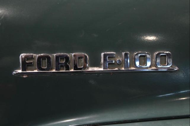 Photo of 1954 Meadow Green Ford F100