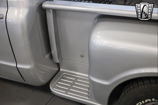 Photo of 1972 Gray Chevrolet C10/K10