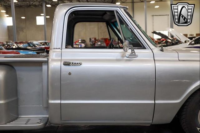 Photo of 1972 Gray Chevrolet C10/K10