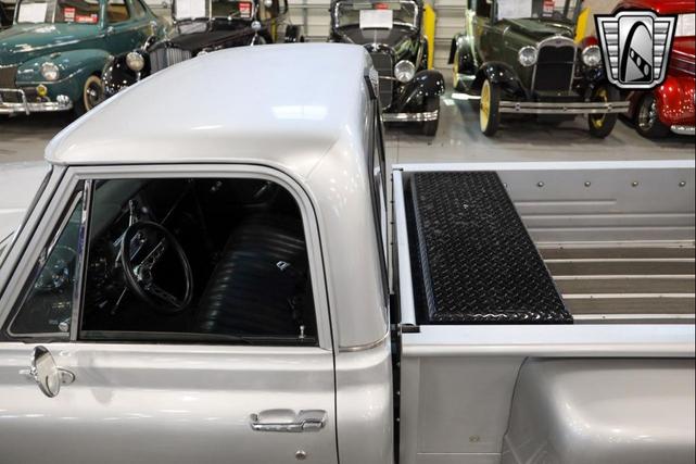 Photo of 1972 Gray Chevrolet C10/K10