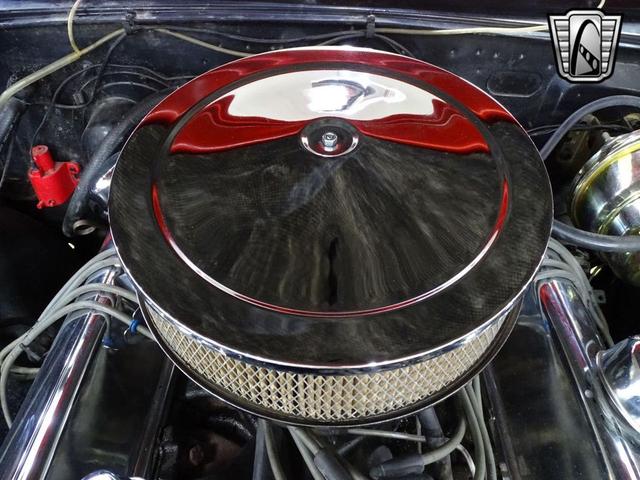Photo of 1963 Red Ford Galaxie