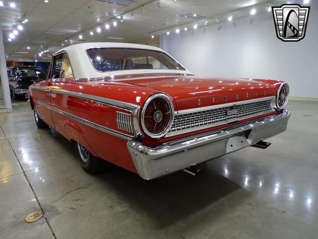 Photo of 1963 Red Ford Galaxie