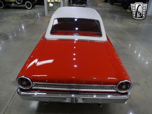 Photo of 1963 Red Ford Galaxie