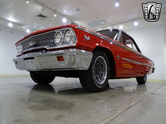 Photo of 1963 Red Ford Galaxie
