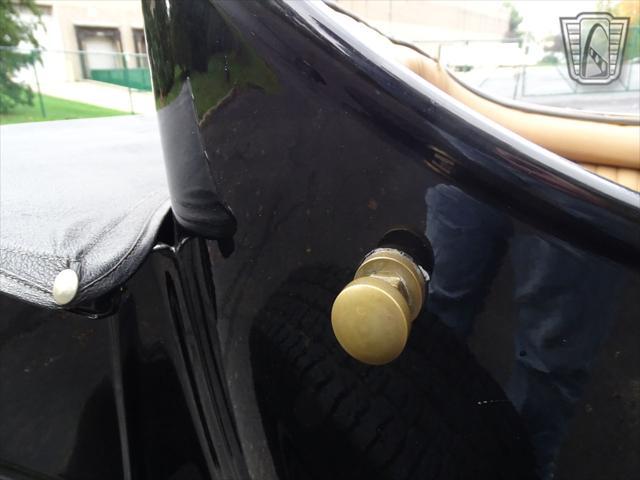 Photo of 1922 Black Ford Model T