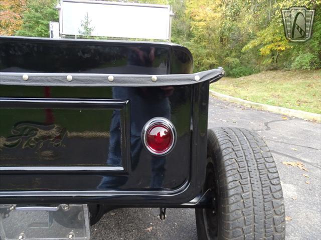 Photo of 1922 Black Ford Model T