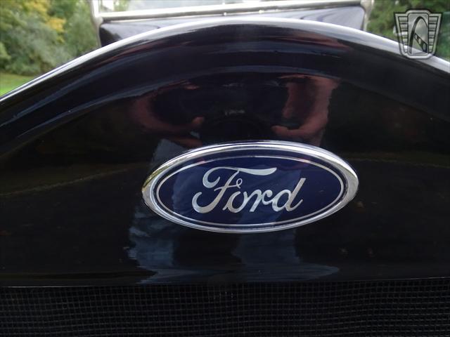 Photo of 1922 Black Ford Model T
