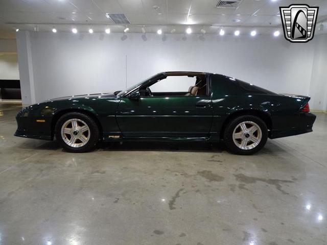 Photo of 1992 Green Chevrolet Camaro