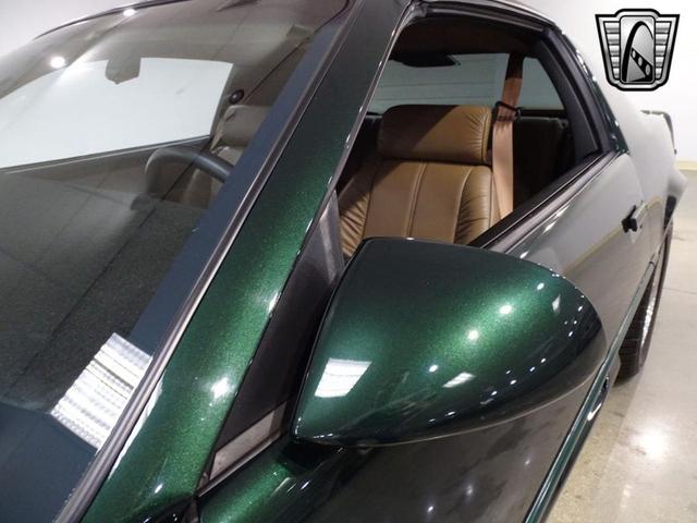 Photo of 1992 Green Chevrolet Camaro