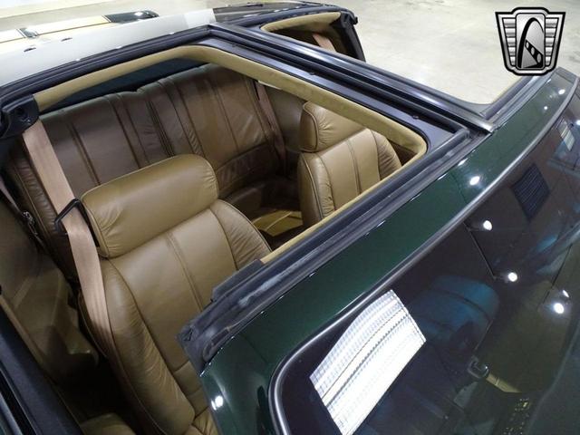Photo of 1992 Green Chevrolet Camaro