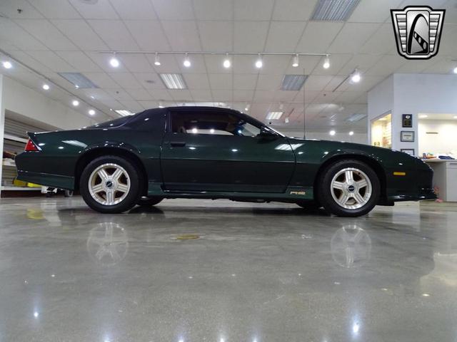 Photo of 1992 Green Chevrolet Camaro