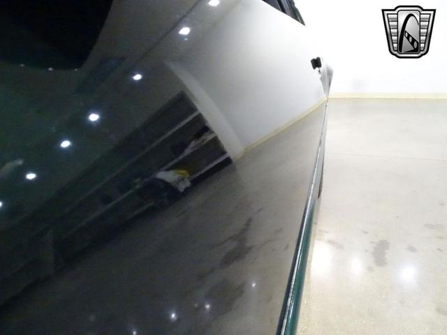 Photo of 1992 Green Chevrolet Camaro