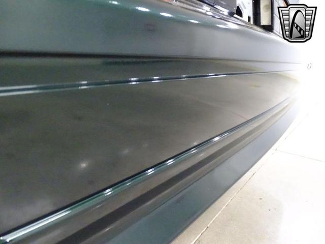 Photo of 1992 Green Chevrolet Camaro