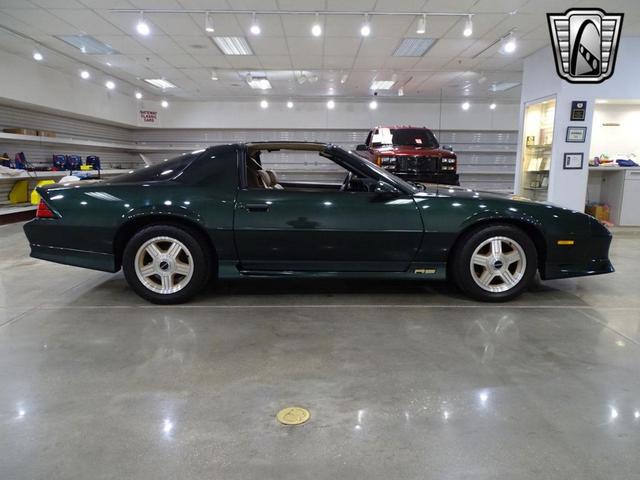 Photo of 1992 Green Chevrolet Camaro
