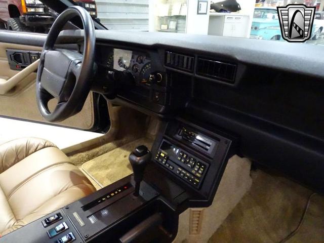 Photo of 1992 Green Chevrolet Camaro