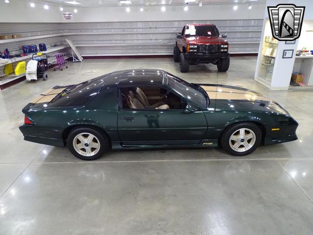 Photo of 1992 Green Chevrolet Camaro