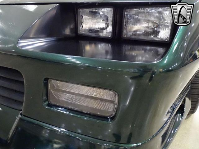 Photo of 1992 Green Chevrolet Camaro