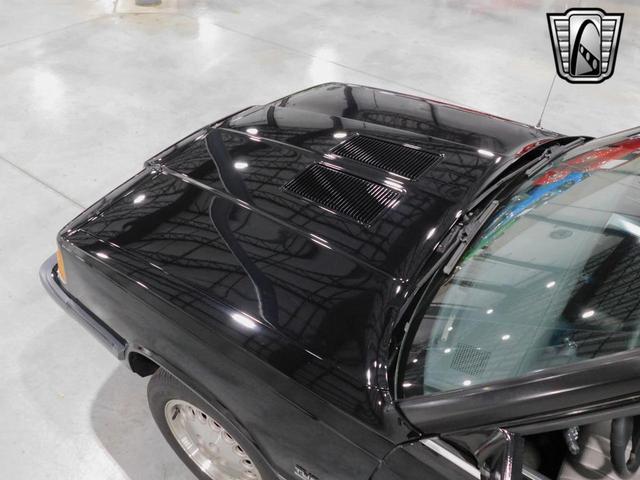 Photo of 1986 Black Dodge 600