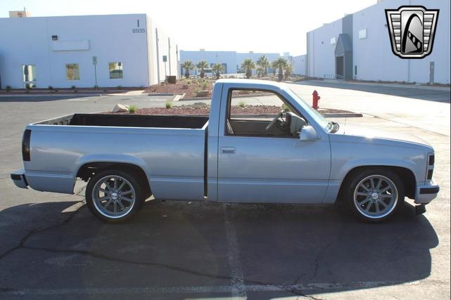 Photo of 1992 Gray Chevrolet 1500