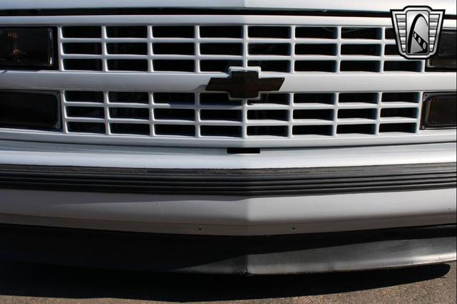 Photo of 1992 Gray Chevrolet 1500