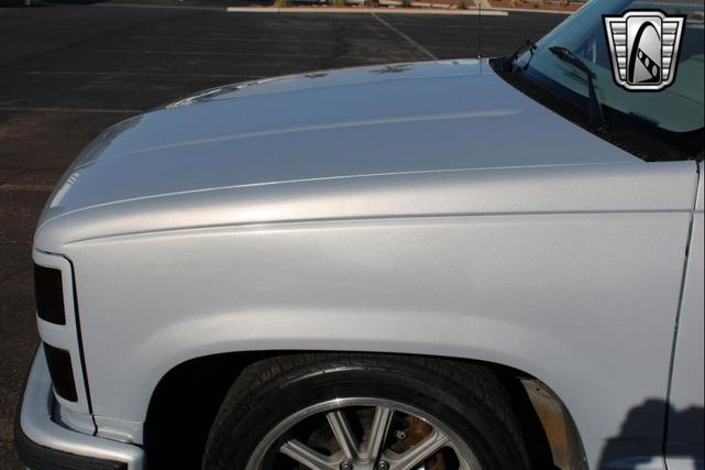 Photo of 1992 Gray Chevrolet 1500