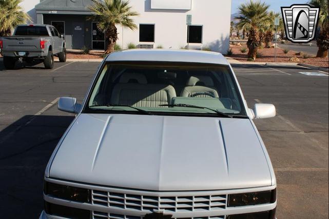 Photo of 1992 Gray Chevrolet 1500