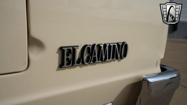 Photo of 1980 Cream Chevrolet El Camino