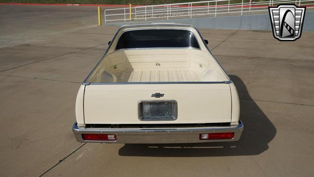 Photo of 1980 Cream Chevrolet El Camino