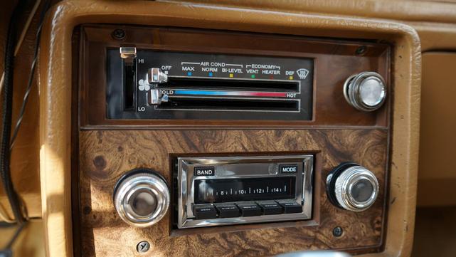 Photo of 1980 Cream Chevrolet El Camino