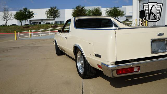 Photo of 1980 Cream Chevrolet El Camino