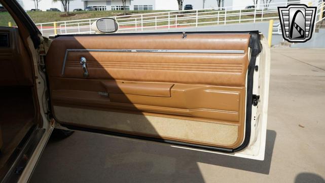 Photo of 1980 Cream Chevrolet El Camino