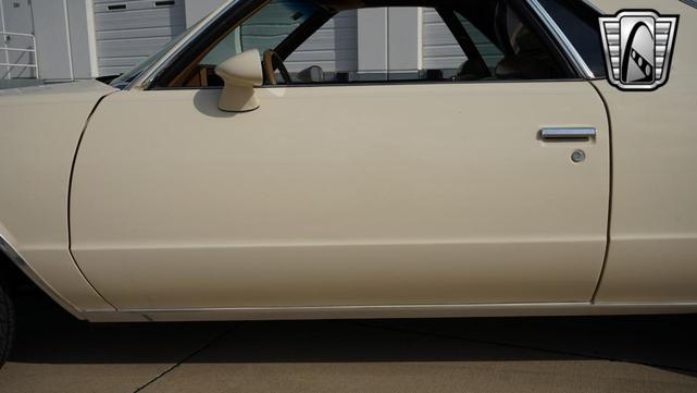 Photo of 1980 Cream Chevrolet El Camino