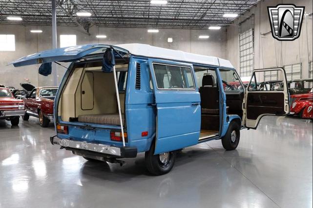 Photo of 1982 Blue Volkswagen Vanagon