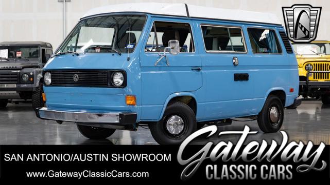 Photo of 1982 Blue Volkswagen Vanagon