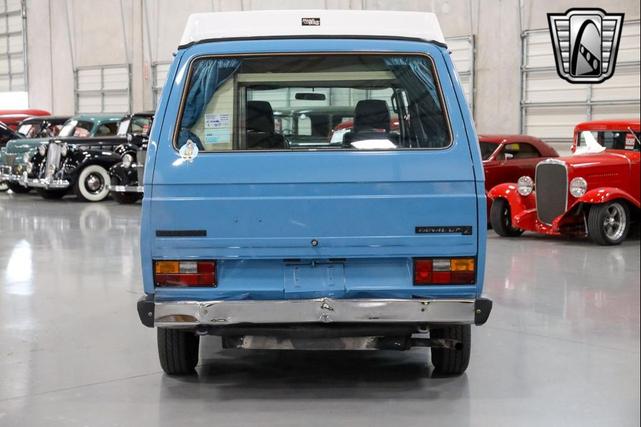 Photo of 1982 Blue Volkswagen Vanagon