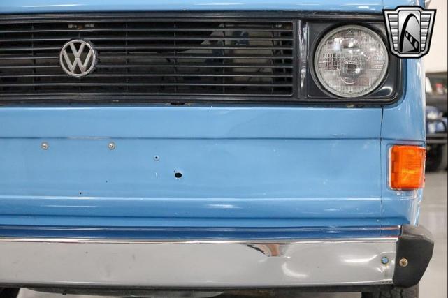 Photo of 1982 Blue Volkswagen Vanagon